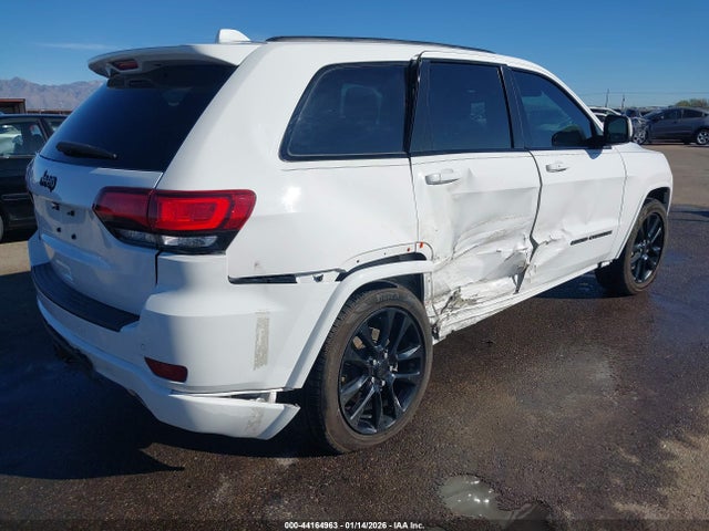1C4RJFAG8MC797718 Jeep Grand Cherokee Laredo X 4x4