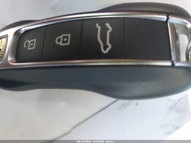 2025 PORSCHE CAYENNE WP1AA2AY6SDA00256 Photo 10