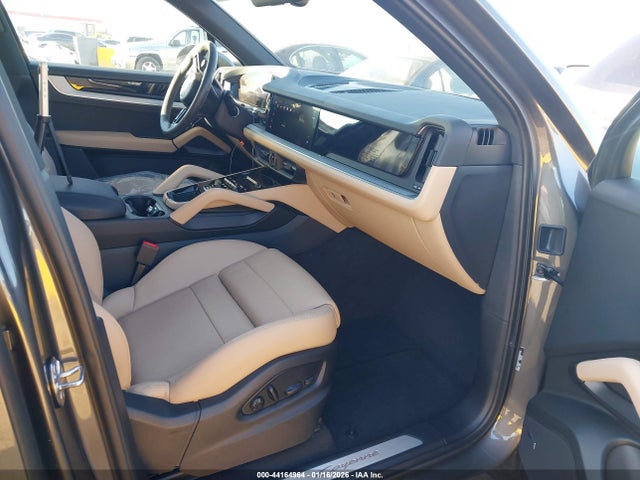2025 PORSCHE CAYENNE WP1AA2AY6SDA00256 Photo 4