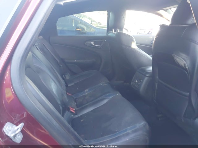 Chrysler 200 S 2015 1C3CCCBG5FN516841 Image 8