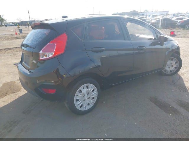3FADP4TJ8GM208262 Ford FIESTA S