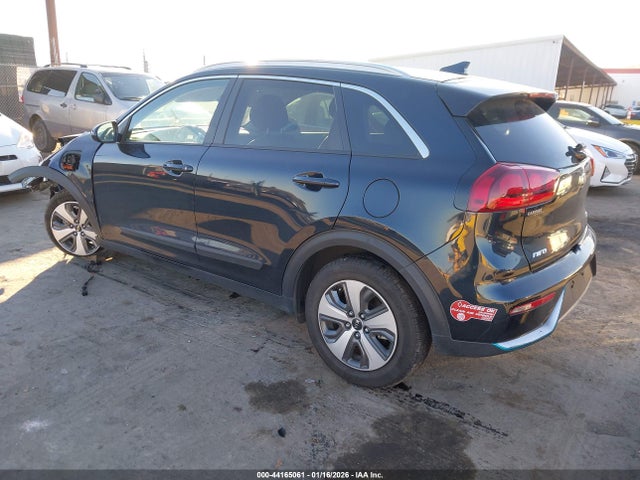 KIA Niro Plug-in Hybrid Lx 2018 KNDCM3LD2J5210511 Image 3
