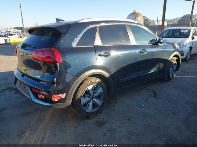 KIA Niro Plug-in Hybrid Lx 2018 KNDCM3LD2J5210511 Image 4
