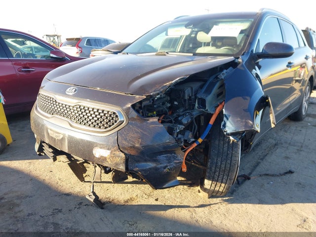 KIA Niro Plug-in Hybrid Lx 2018 KNDCM3LD2J5210511 Image 6