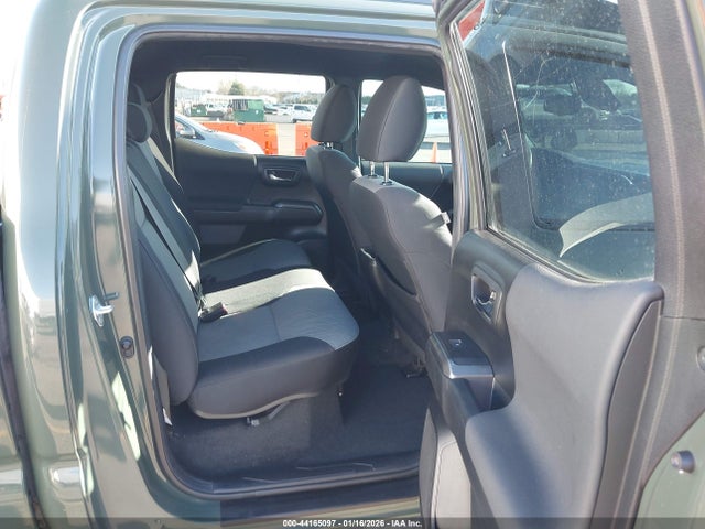 3TMDZ5BN4NM131353 Toyota Tacoma Trd Off Road