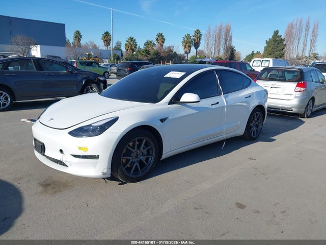 2022 TESLA MODEL 3 5YJ3E1EB4NF134243 Photo 1