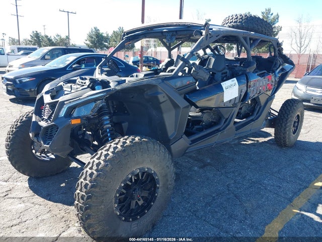 2021 Can-am Maverick X3 Max X Rs Turbo Rr მანქანა იყიდება აუქციონზე, vin: 3JBVNAV28MK003074, აუქციონის ნომერი: 44165145