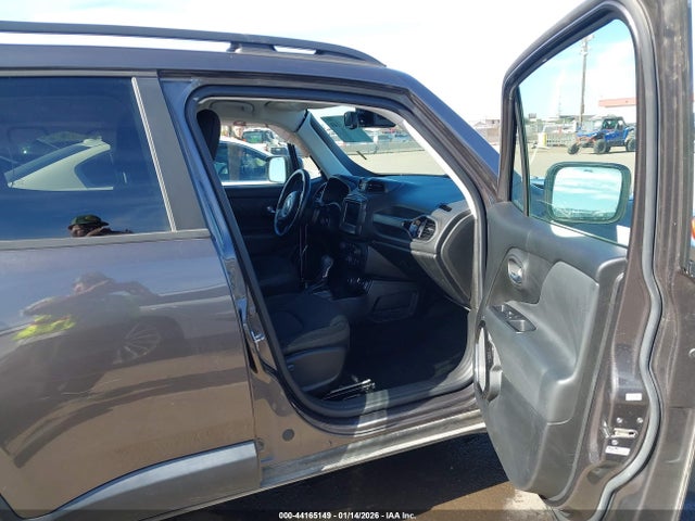Jeep Renegade Altitude 4x4 2018 ZACCJBBBXJPH40896 Image 5