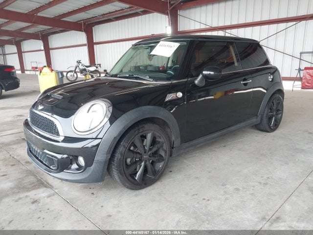 2012 MINI COOPER S WMWSV3C58CTY29479 Photo 1