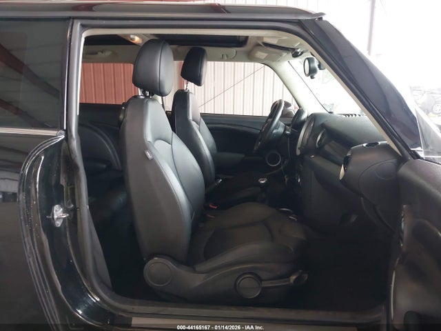 2012 MINI COOPER S WMWSV3C58CTY29479 Photo 4
