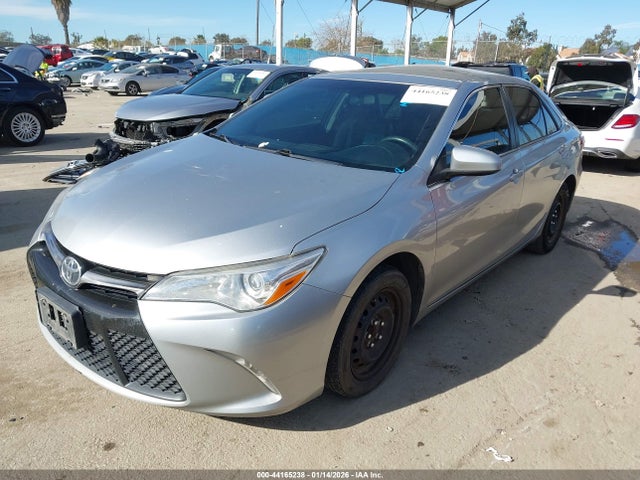 4T1BF1FK5FU089017 Toyota CAMRY SE