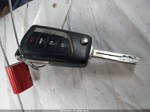 4T1B11HKXJU528278 Toyota CAMRY LE