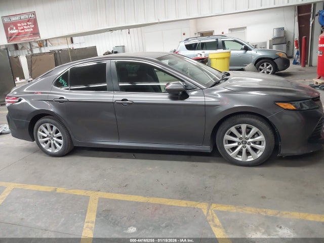 4T1B11HKXJU528278 Toyota CAMRY LE