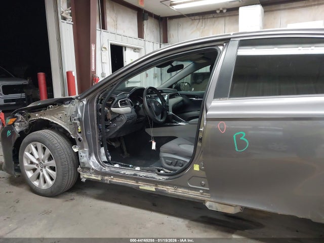 4T1B11HKXJU528278 Toyota CAMRY LE