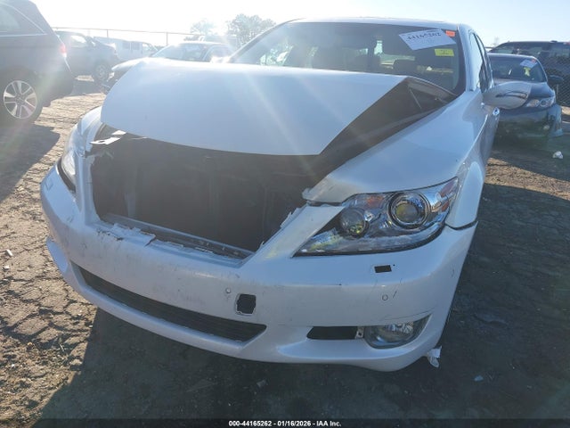 Продаж на аукціоні авто 2012 Lexus Ls 460, vin: JTHBL5EF5C5110350, номер лоту: 44165262