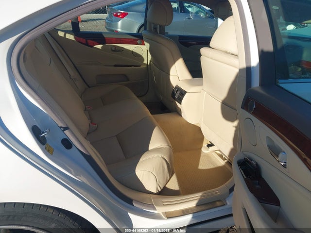 Продаж на аукціоні авто 2012 Lexus Ls 460, vin: JTHBL5EF5C5110350, номер лоту: 44165262
