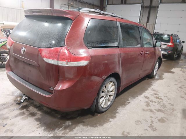 2014 TOYOTA SIENNA 5TDJK3DC9ES077619 Photo 3