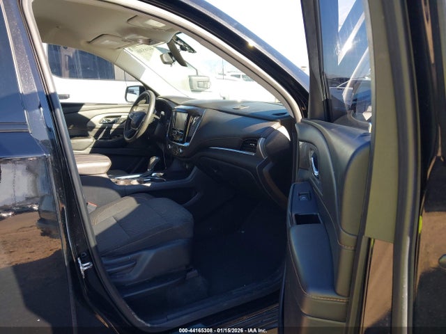 1GNERFKW5JJ200410 Chevrolet Traverse Ls
