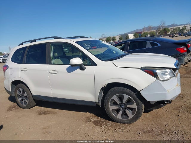 Subaru Forester 2.5i Premium 2017 JF2SJAEC9HH806710 Image 13