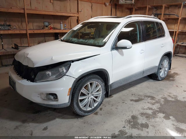 44165347 :رقم المزاد ، WVGBV7AX7DW538417 vin ، 2013 Volkswagen Tiguan S/se/sel مزاد بيع