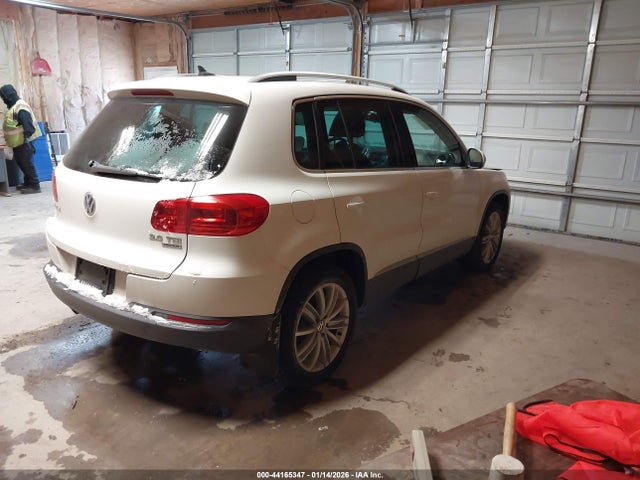 44165347 :رقم المزاد ، WVGBV7AX7DW538417 vin ، 2013 Volkswagen Tiguan S/se/sel مزاد بيع