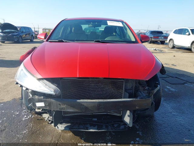 Hyundai ELANTRA SE 2019 5NPD74LF7KH434491 Image 13