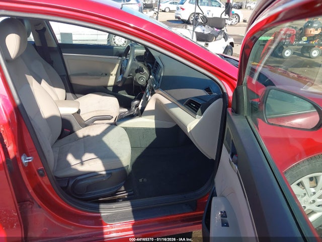 Hyundai ELANTRA SE 2019 5NPD74LF7KH434491 Image 5