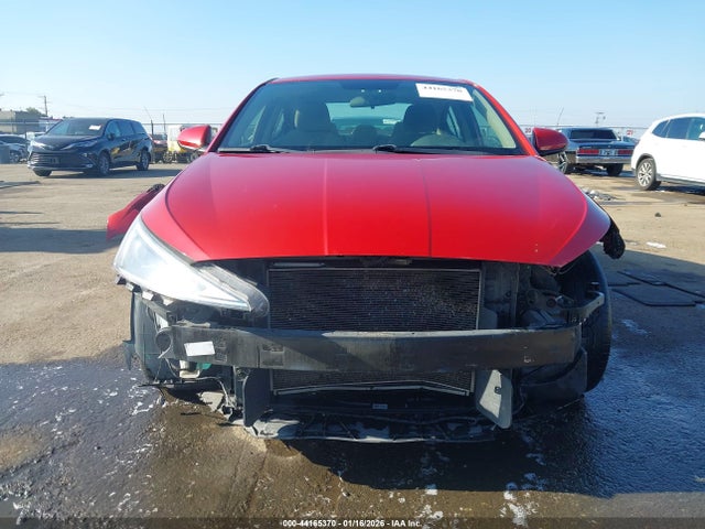 Hyundai ELANTRA SE 2019 5NPD74LF7KH434491 Image 6