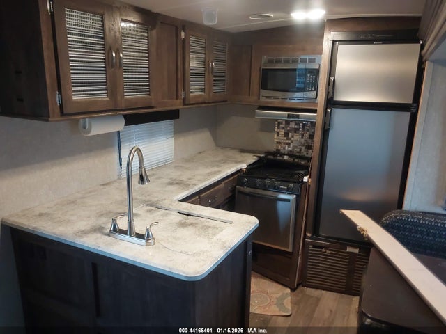 4X4TVBC22H9113568 Forest River Other