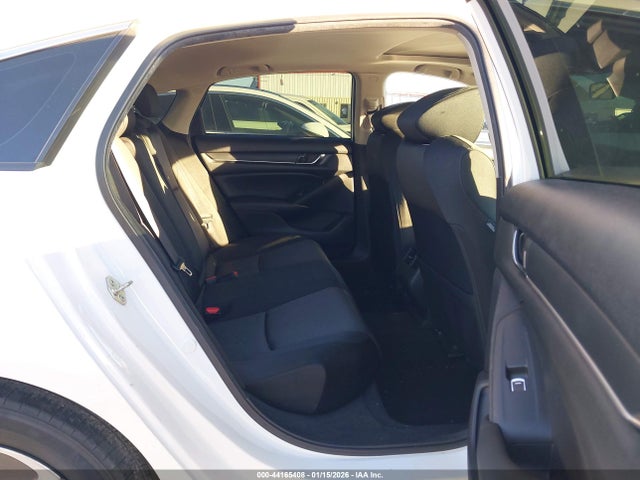 1HGCV3F42KA017598 Honda Accord Hybrid Ex