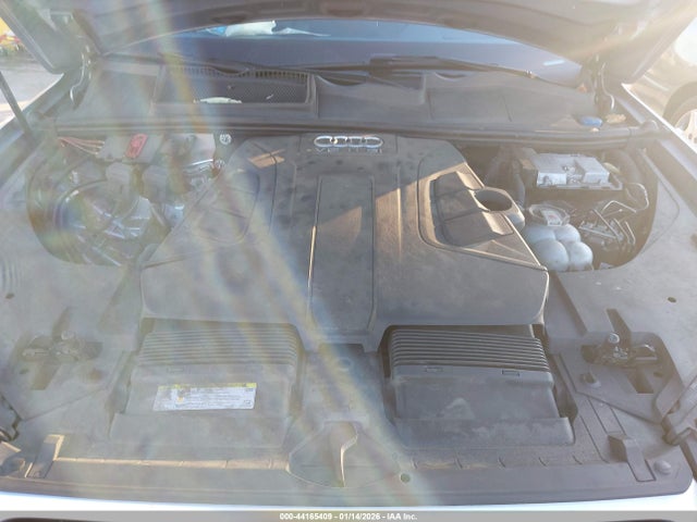 2017 AUDI Q7 WA1VAAF70HD054362 Photo 9