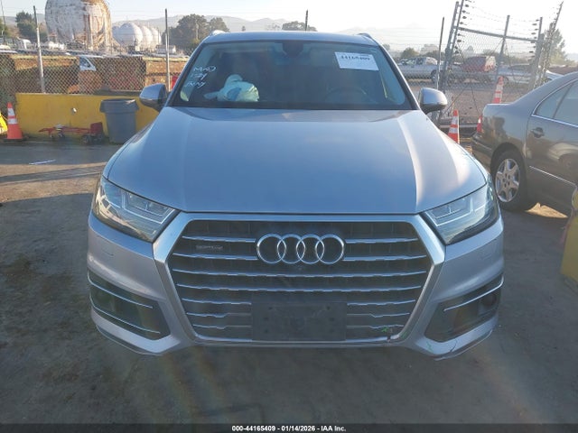 WA1VAAF70HD054362 Audi Q7 3.0t Premium