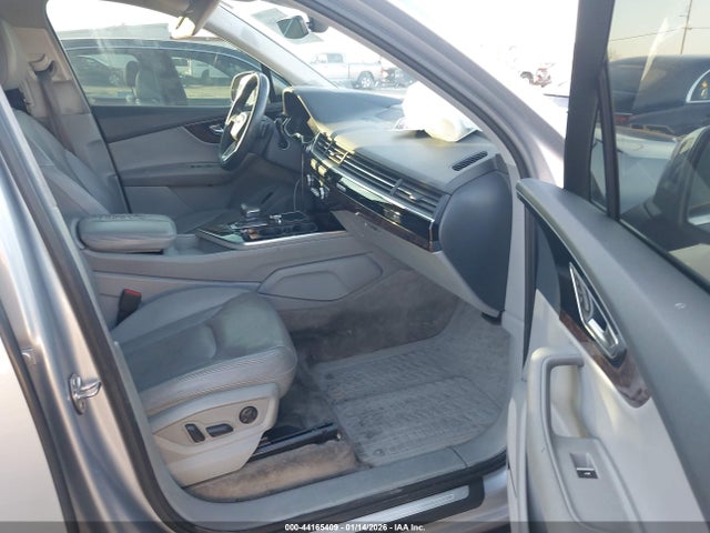 2017 AUDI Q7 WA1VAAF70HD054362 Photo 4