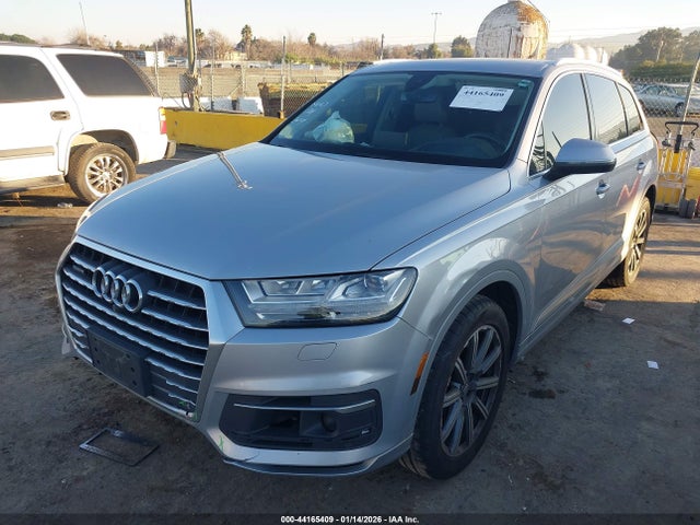2017 AUDI Q7 WA1VAAF70HD054362 Photo 5