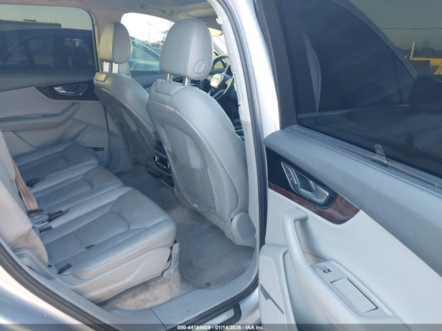 2017 AUDI Q7 WA1VAAF70HD054362 Photo 7