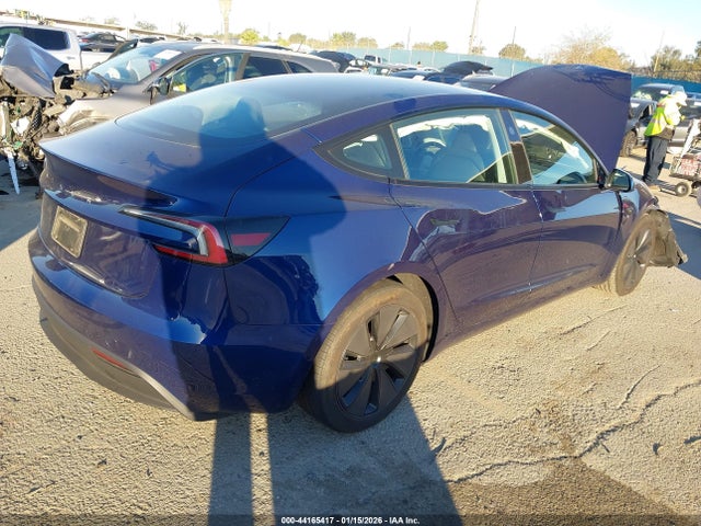 2024 TESLA MODEL 3 5YJ3E1EA5RF743631 Photo 3