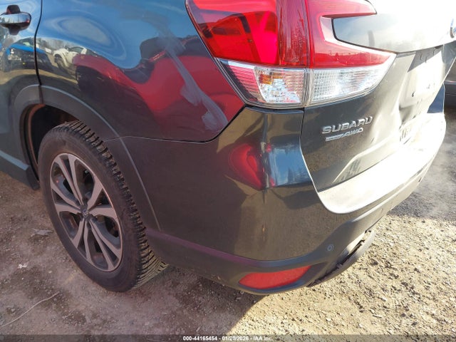 Subaru Forester Limited 2019 JF2SKAUC1KH545532 Image 18