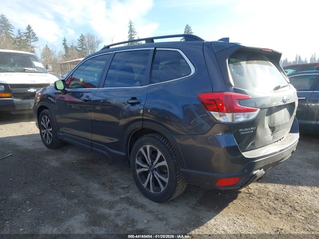 Subaru Forester Limited 2019 JF2SKAUC1KH545532 Image 3