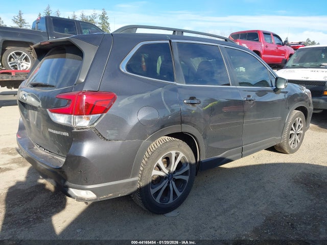 Subaru Forester Limited 2019 JF2SKAUC1KH545532 Image 4