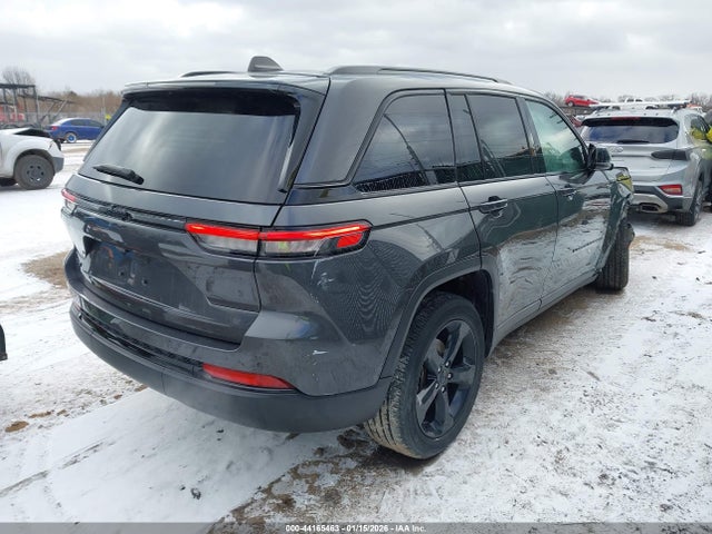 2023 JEEP GRAND CHEROKEE 1C4RJHAG4PC620079 Photo 3