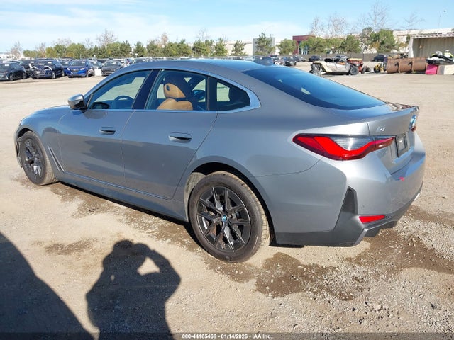 2022 BMW I4 WBY73AW06NFN08169 Photo 2