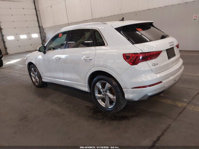 2020 AUDI Q3 WA1AECF30L1054223 Photo 2