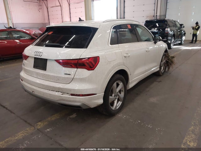 2020 AUDI Q3 WA1AECF30L1054223 Photo 3