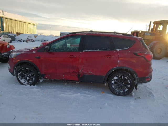 Ford ESCAPE SE 2019 1FMCU9GD5KUC12267 Image 13