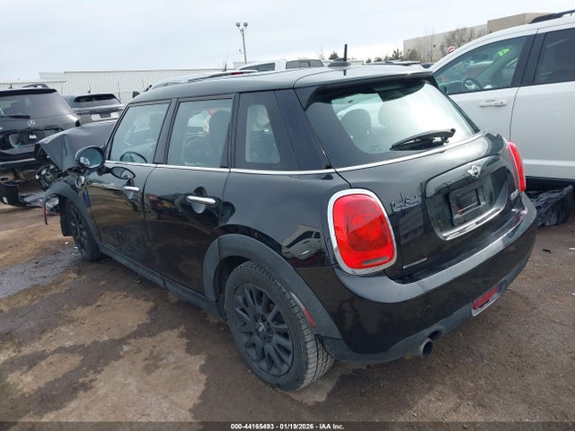 2016 MINI HARDTOP WMWXU1C52G2D08978 Photo 2