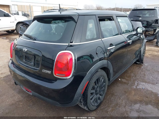 2016 MINI HARDTOP WMWXU1C52G2D08978 Photo 3