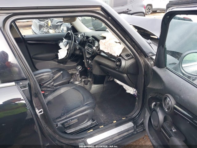 2016 MINI HARDTOP WMWXU1C52G2D08978 Photo 4