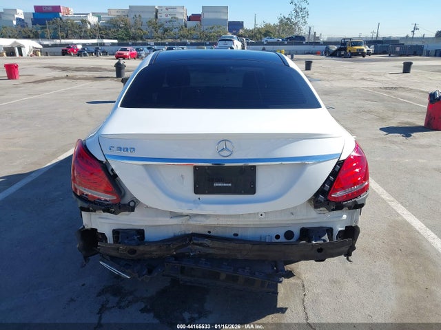 55SWF4JB1FU077131 Mercedes-Benz C 300 Sport