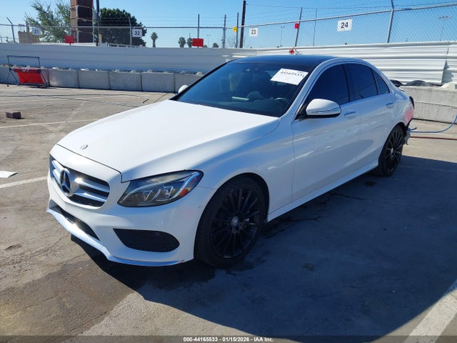 55SWF4JB1FU077131 Mercedes-Benz C 300 Sport
