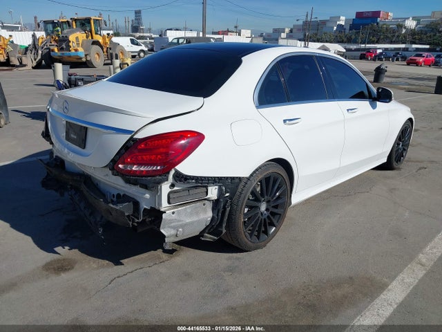 55SWF4JB1FU077131 Mercedes-Benz C 300 Sport